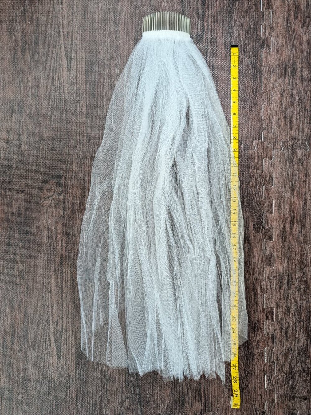 Ivory Fingertip Wedding Veil with Comb, approx. 30"